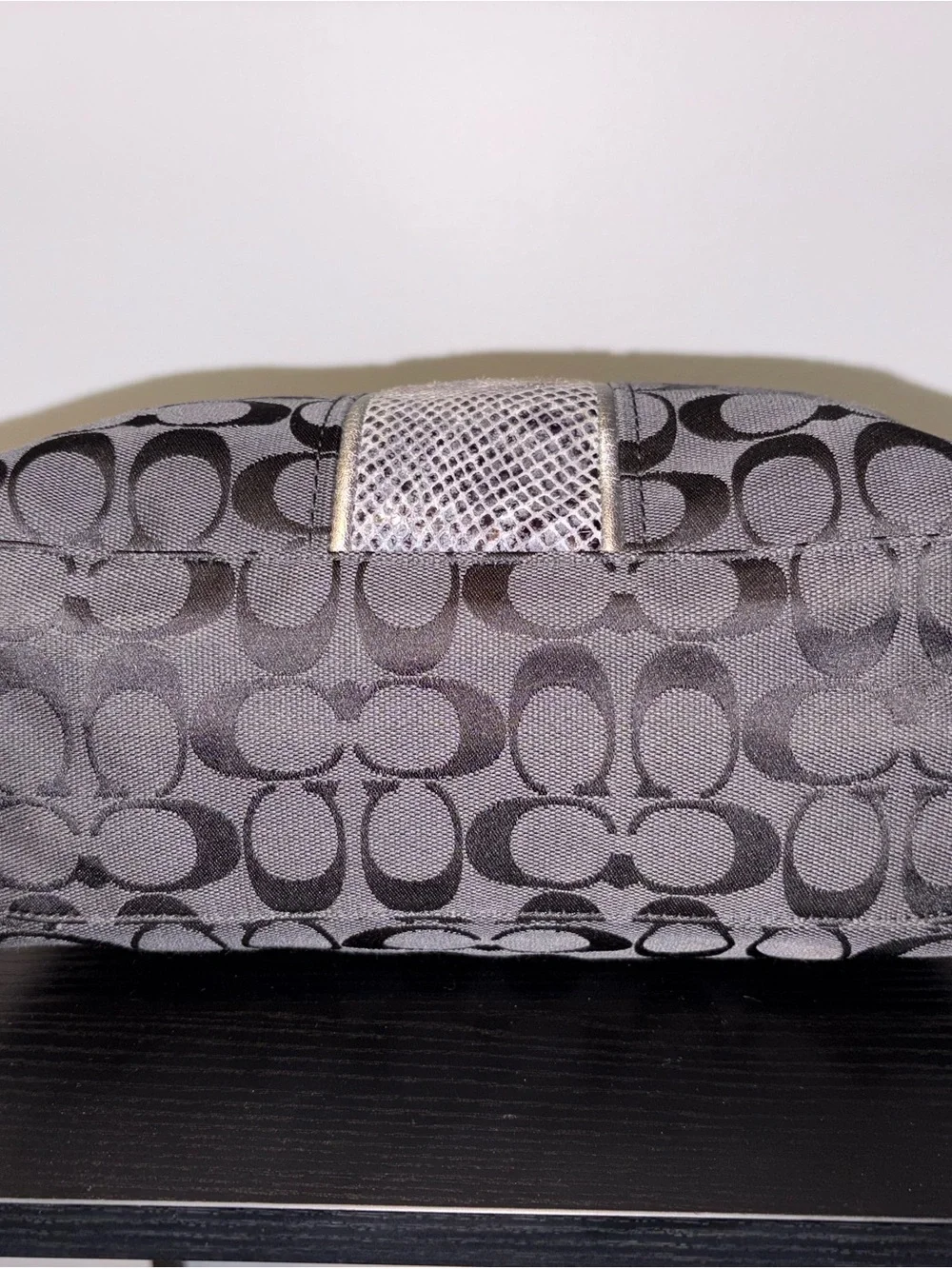 Coach F26706 Signature Gray Black Tote Shoulder Bag Snake Print Stripe